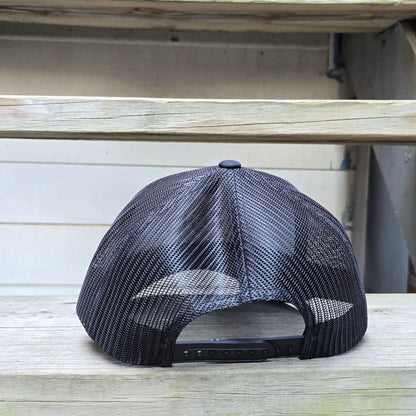 Smiley "H"eyes - retro trucker hat